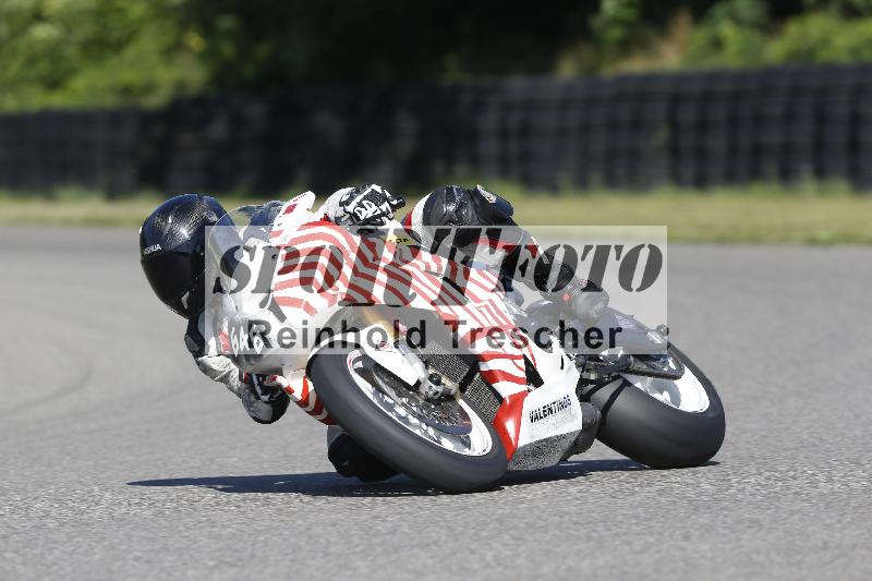 /Archiv-2024/55 09.08.2024 DISCOVER THE BIKE ADR/Race 3/646